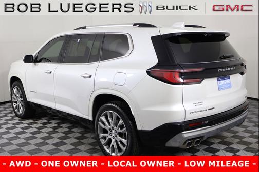 2025 GMC Acadia Denali