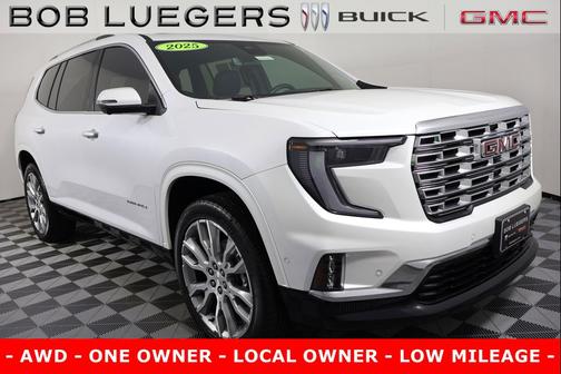 2025 GMC Acadia Denali
