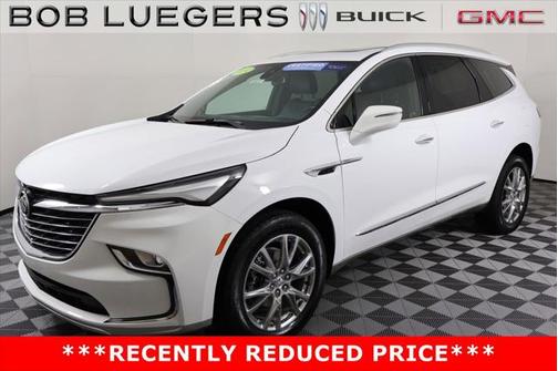 2024 Buick Enclave Essence FWD