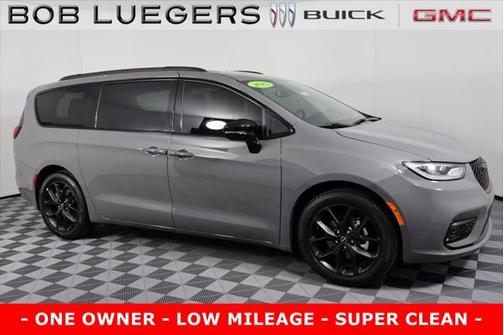 2025 Chrysler Pacifica Limited
