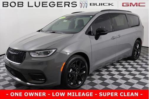 2025 Chrysler Pacifica Limited