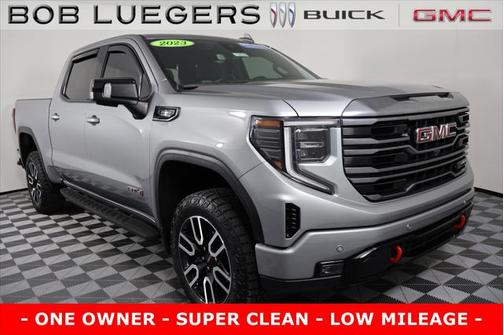 2023 GMC Sierra 1500 AT4
