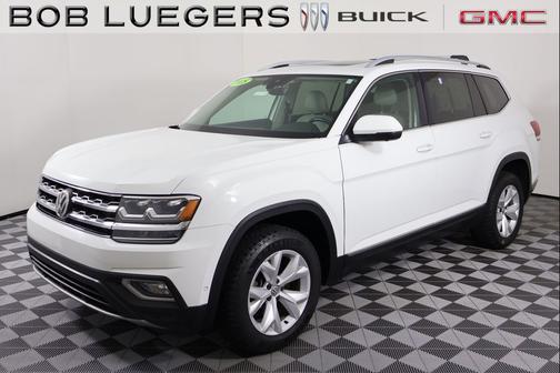 Pure White 2018 Volkswagen Atlas 3.6L SEL Premium