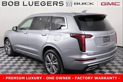 2025 Cadillac XT6 Premium Luxury FWD