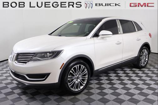 White Platinum Metallic Tri-Coat 2017 Lincoln MKX Reserve
