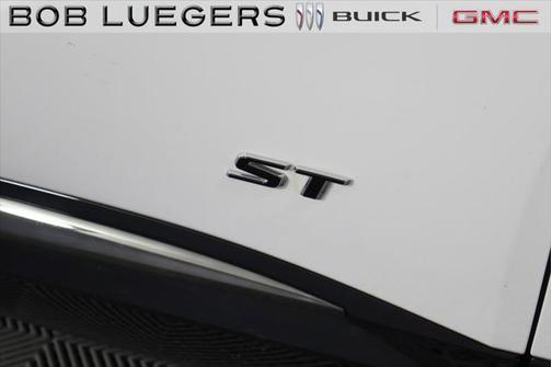 2025 Buick Envision Sport Touring AWD