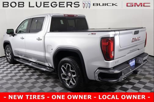 2022 GMC Sierra 1500 SLT