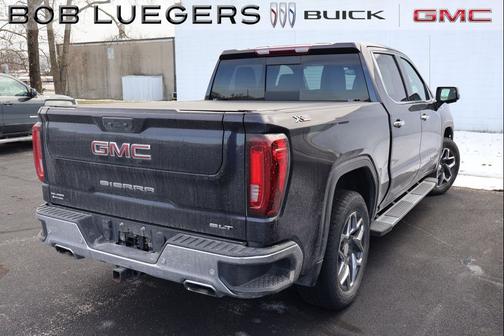 2023 GMC Sierra 1500 SLT