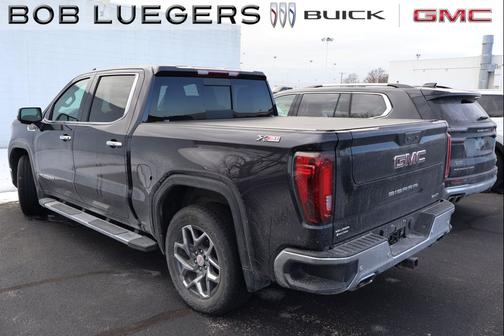 2023 GMC Sierra 1500 SLT