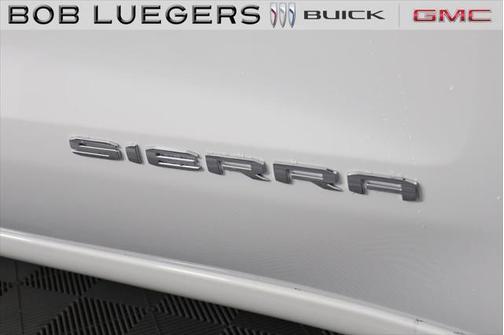 2025 GMC Sierra 1500 Pro