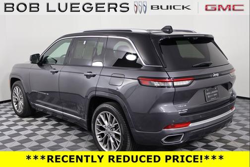 2022 Jeep Grand Cherokee Summit