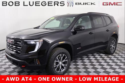 2024 GMC Acadia AWD AT4