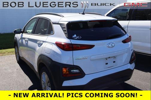 2021 Hyundai KONA SEL