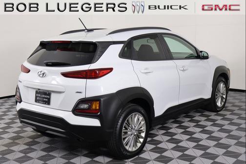 2021 Hyundai KONA SEL