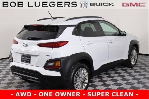 2021 Hyundai KONA SEL