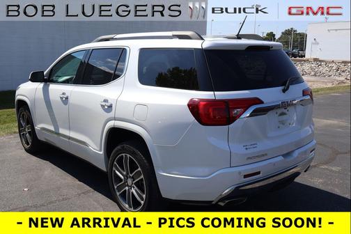 2017 GMC Acadia Denali