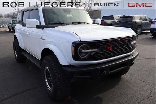 2024 Ford Bronco Outer Banks