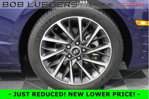 2021 Hyundai SONATA Limited