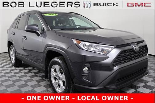 2020 Toyota RAV4 XLE