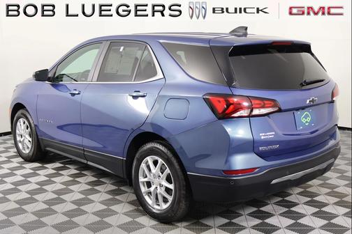 Lakeshore Blue Metallic 2024 Chevrolet Equinox 1LT