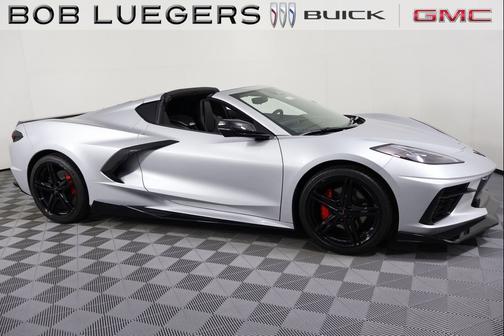 Blade Silver Metallic 2026 Chevrolet Corvette Stingray w/1LT