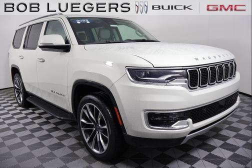 Luxury White Pearlcoat 2022 Jeep Wagoneer Series II 4x4