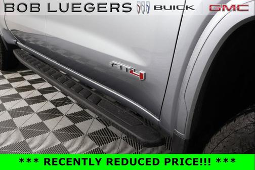 2025 GMC Sierra 1500 AT4