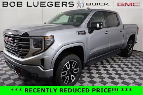2025 GMC Sierra 1500 AT4