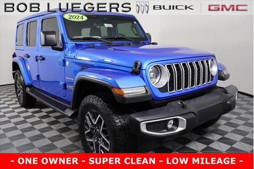 2024 Jeep Wrangler 4-Door Sahara 4x4