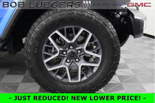 2024 Jeep Wrangler 4-Door Sahara 4x4