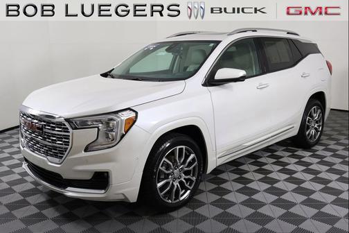 White Frost Tricoat 2024 GMC Terrain Denali
