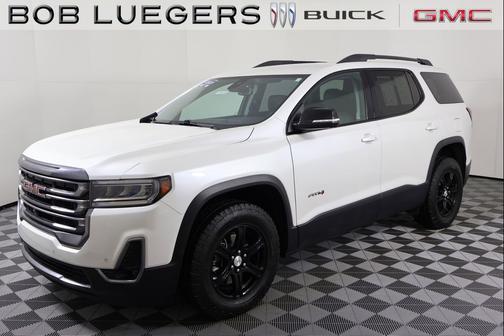 2023 GMC Acadia AWD AT4