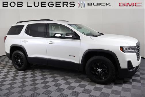 2023 GMC Acadia AWD AT4