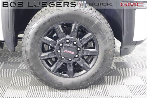 2025 GMC Sierra 2500 AT4