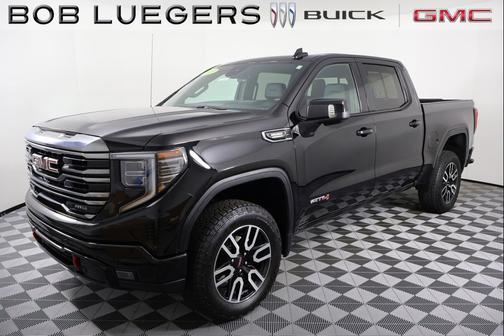 2023 GMC Sierra 1500 AT4