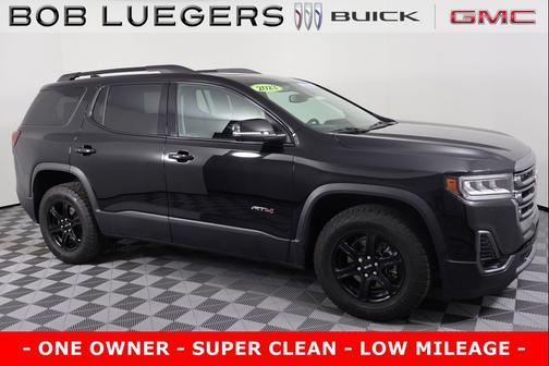 2023 GMC Acadia AWD AT4