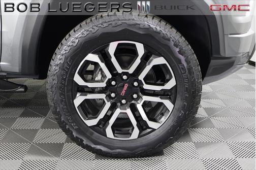 2025 GMC Canyon Base