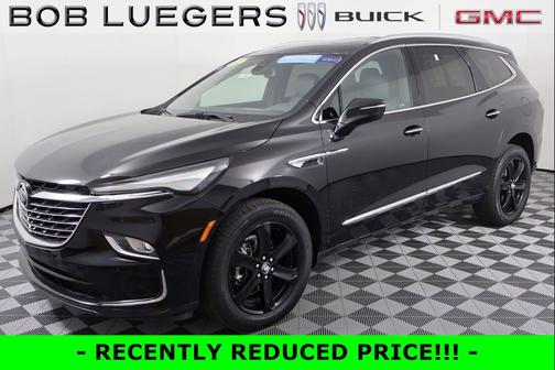 2022 Buick Enclave AWD Essence