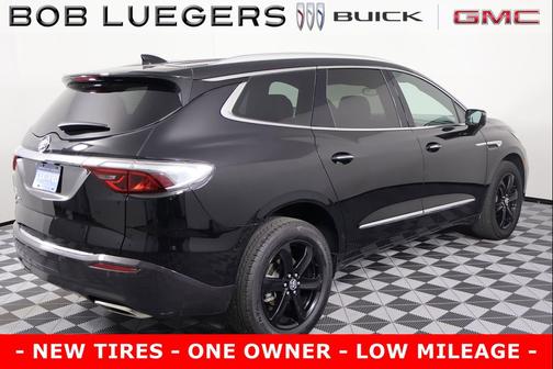 2022 Buick Enclave AWD Essence