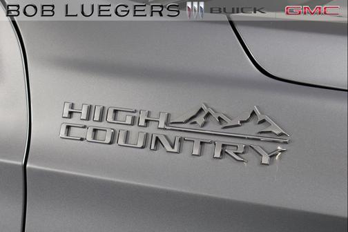 Sterling Gray Metallic 2024 Chevrolet Tahoe 4WD High Country