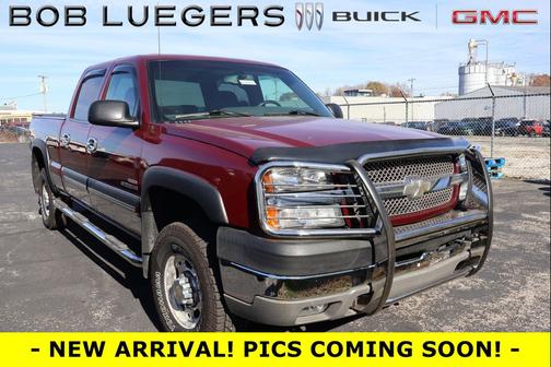2003 Chevrolet Silverado 2500 LS H/D Crew Cab