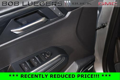 2025 GMC Acadia AWD Elevation