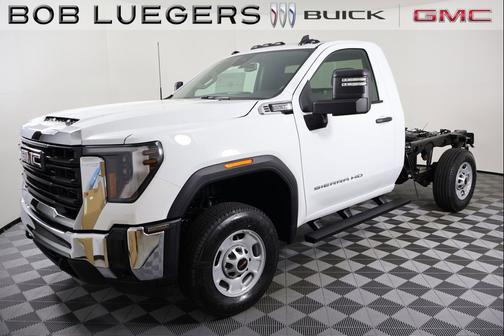 Summit White 2026 GMC Sierra 2500 Pro