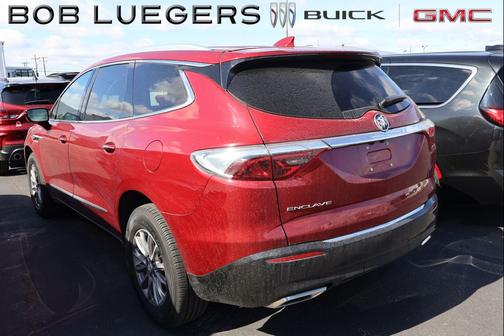 2023 Buick Enclave Essence FWD