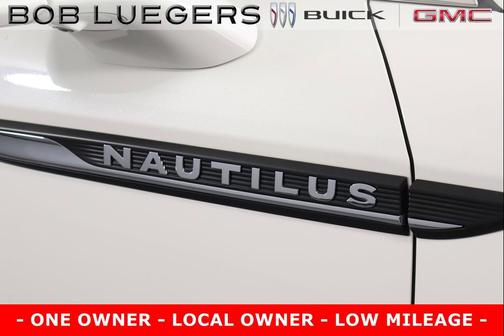 2021 Lincoln Nautilus Reserve