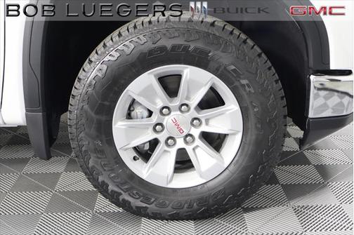2025 GMC Sierra 1500 Pro