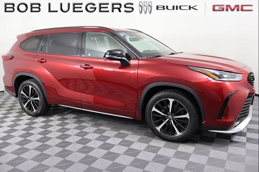 Ruby Flare Pearl 2021 Toyota Highlander XSE