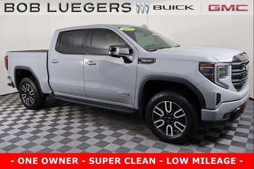 2025 GMC Sierra 1500 AT4