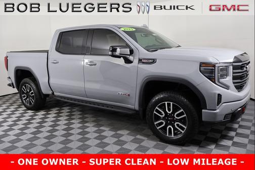 2025 GMC Sierra 1500 AT4