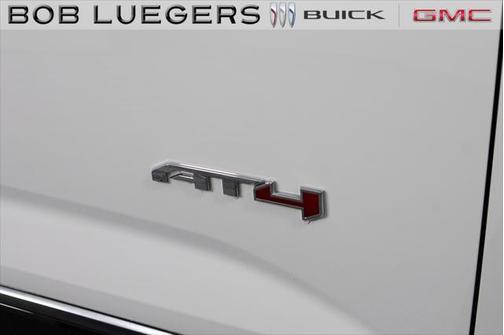 2026 GMC Terrain AWD AT4